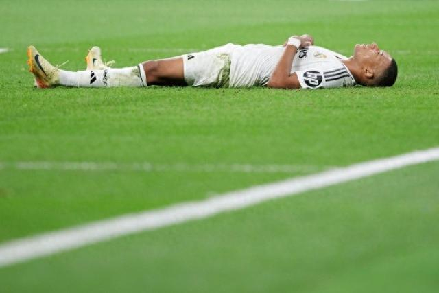 卡佩罗：米兰赢拉齐奥太费劲，在圣西罗他们应该始终主导比赛（卡佩罗：米兰拿下拉齐奥太吃力，在圣西罗应当一直占据主动）