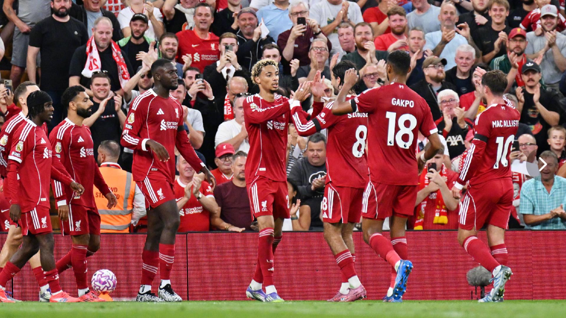 巴乔飞机上偶遇辛纳：很高兴见到你，现象级人物（巴乔机上邂逅辛纳：直言很高兴见到你，称其为现象级人物）