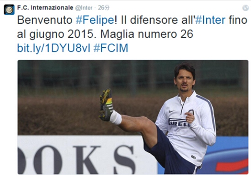 杨瀚森首发出战7分54秒，得到1篮板1失误4犯规。（杨瀚森首发仅出战7分54秒，数据为1篮板、1失误、4次犯规）