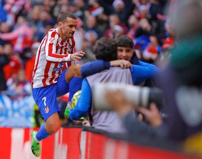 罗马诺：拉什福德、霍伊伦、桑乔和奥纳纳都更加接近离开曼联（罗马诺：拉什福德、霍伊伦、桑乔及奥纳纳距离离开曼联更近一步）