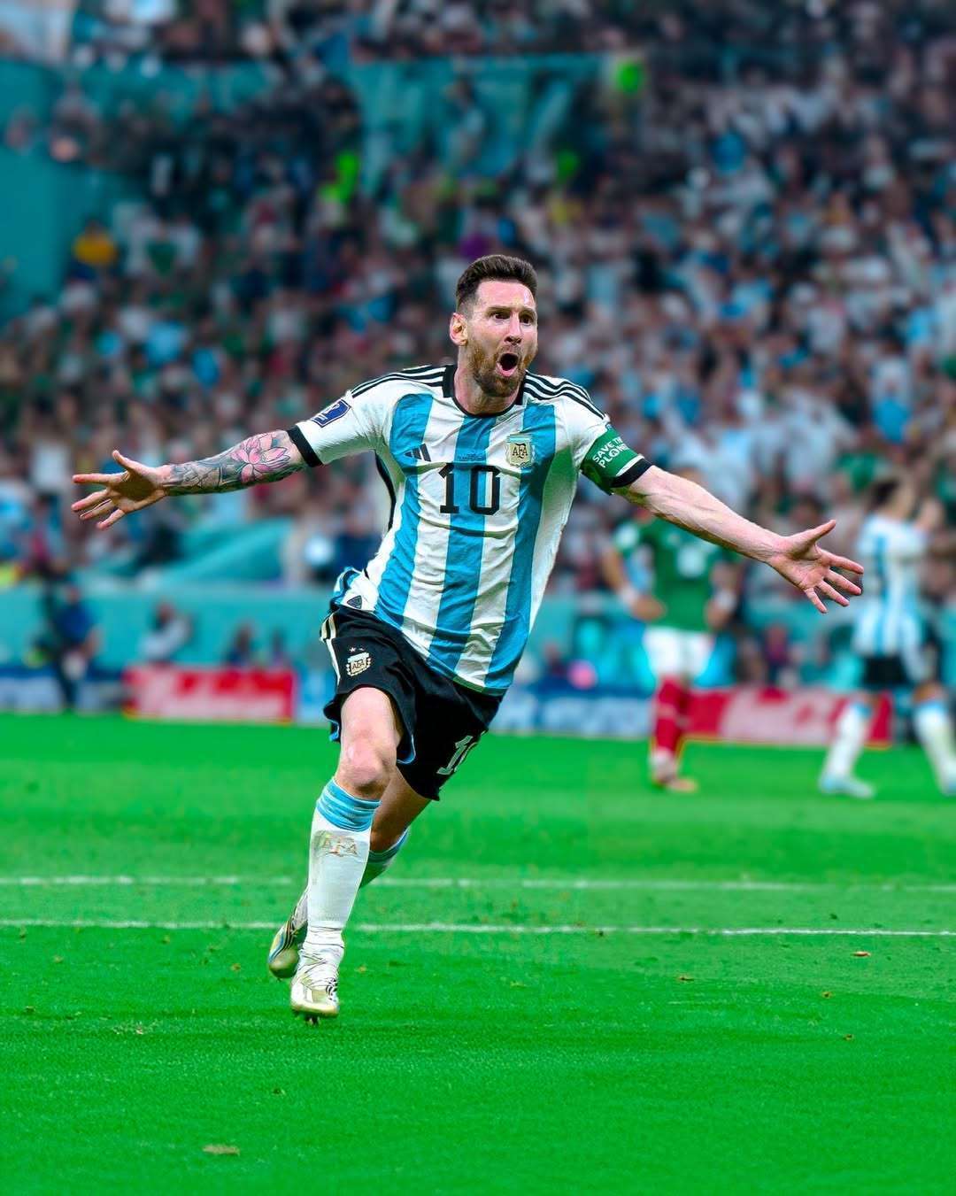 马斯切拉诺：裁判有一个叫VAR的工具，我不明白为啥他们不用