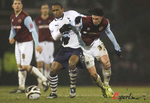 NBA季后赛焦点球员表现回顾（NBA季后赛核心球员表现盘点）