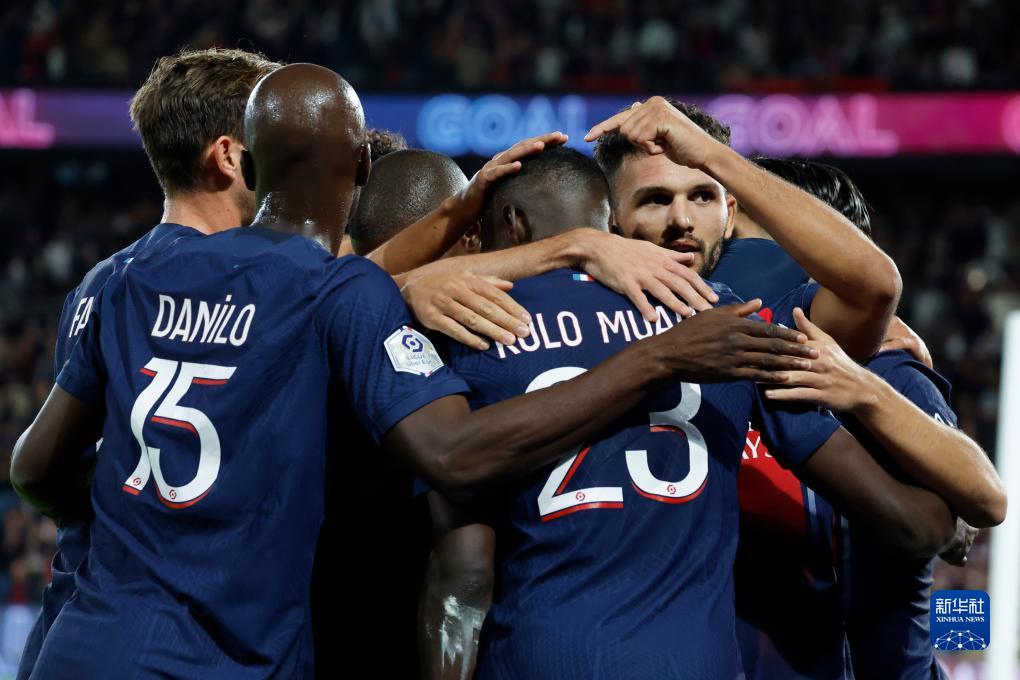 欧冠半场：蒂尔破门，阿尔瓦雷斯扳平，埃因霍温1-1马竞（欧冠半场战报：蒂尔先开纪录，阿尔瓦雷斯扳平，埃因霍温暂1-1马竞）