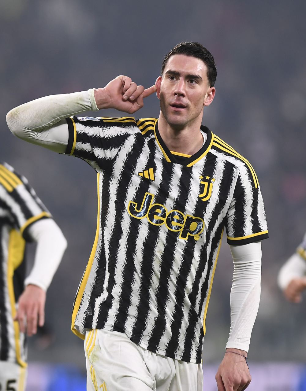 德天空：阿森纳密切关注法鹰左边锋巴霍亚，克勒舍要7000万欧（德国天空体育：阿森纳考察法鹰边锋巴霍亚，克勒舍标价7000万欧元）