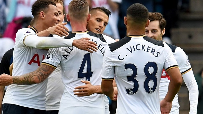 记者：19岁皇马小将巴尔德佩尼亚斯有望首发出战阿拉维斯（记者称19岁皇马新星巴尔德佩尼亚斯或将首发对阵阿拉维斯）