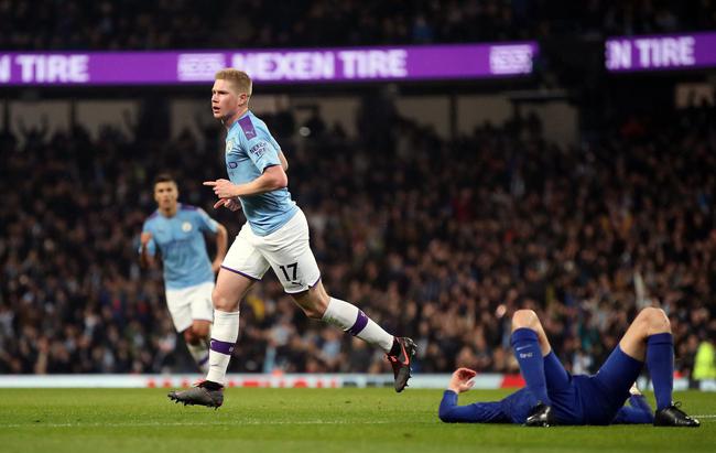 樊振东两度被上海记大功，王励勤力邀成就超级全满贯